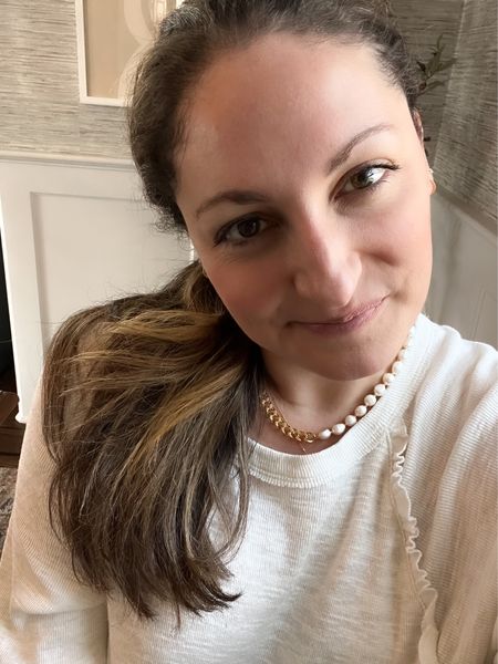 This new mixed brass and peal necklace is under $20 and so cool! Love it over a sweater or layered with another chain. 

#LTKfindsunder50 #LTKbeauty #LTKstyletip