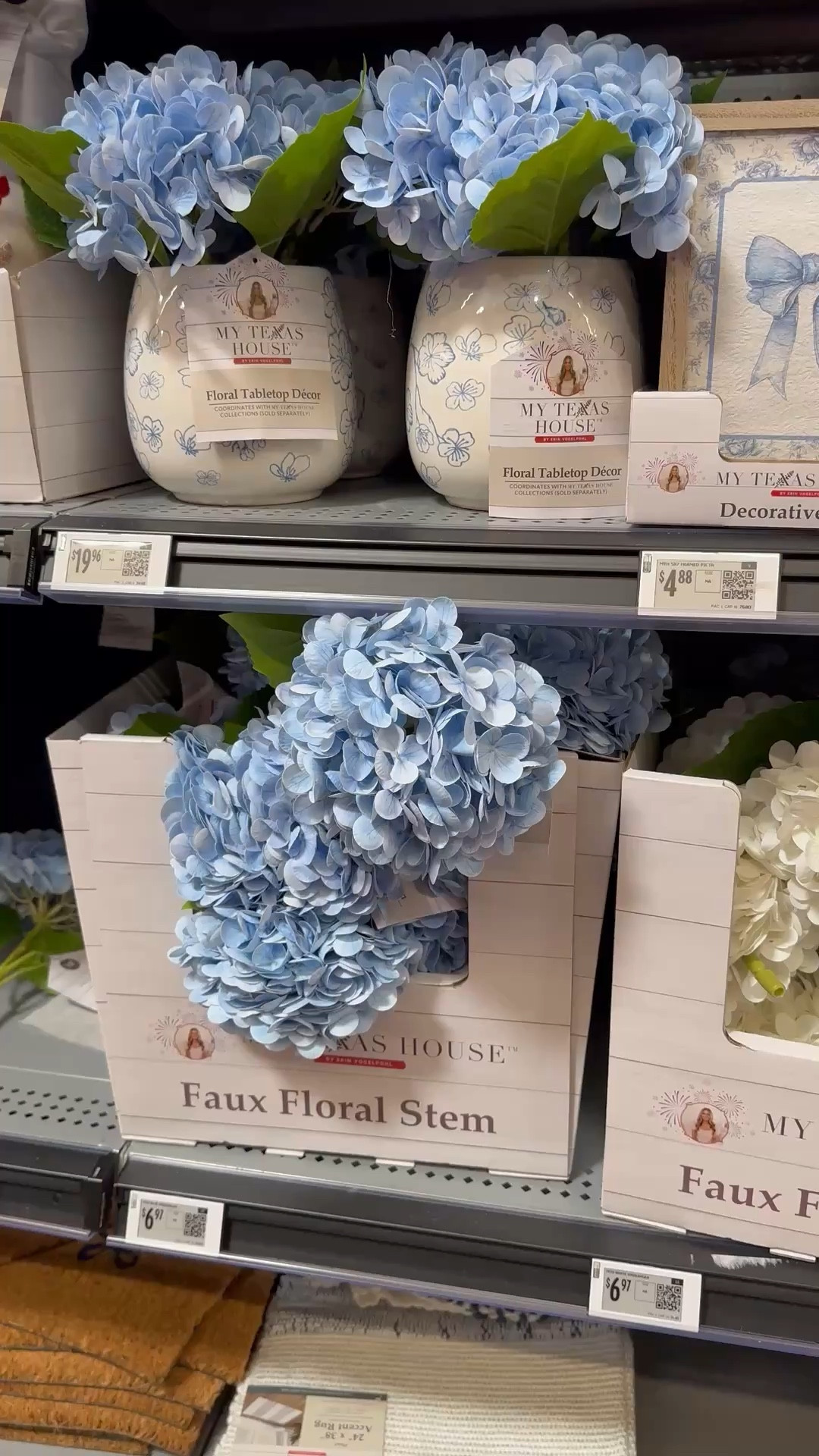 Blue and white is the perfect look 😍 

#LTKSaleAlert #LTKHome #LTKMothersDay