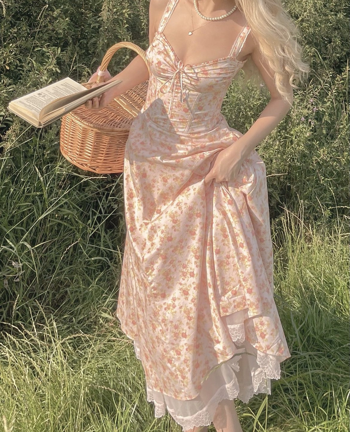a transitional seasonal look with the House of CB Rosalee Dress! wearing a size S, regular cup 🧺🌸 #cottagecore #princess

#LTKluxury #LTKautumn #LTKstyletip