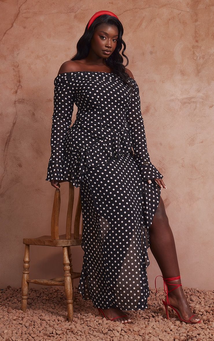 Plus Monochrome Polka Dot Cowl Long Sleeve Midaxi Dress | PrettyLittleThing US