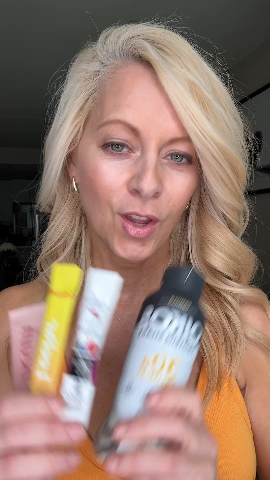What I drink in a day to feel energized, hydrated, glowing, and strong in midlife ✨

Comment LINK for more details! 

1. Cutting mix 💧
Helps me stay hydrated, replenishes electrolytes, and keeps my energy up and my cravings at bay, especially on busy days or after workouts.
2. Beam Glow ✨
I love this for the glow from within feeling. It supports hormone imbalance, mood swings and has my vitamins and minerals my body needs. 
3. Vanilla protein shake in my coffee ☕️
This is one of my favorite little hacks. It helps me increase my protein intake (which becomes SO important as we get older for muscle, metabolism, strength, and staying full longer) and it tastes amazing.
4. Celsius (only a few days a week when I’m exhausted 😂) ⚡️
Sometimes midlife fatigue is REAL. I don’t rely on it daily, but on extra long days it gives me a quick boost when I need it most.
One thing I’ve learned in my 50s…how you fuel and hydrate your body truly matters. Small daily habits add up in a BIG way. 🤍

#MidlifeWellness #WomenOver50 #HealthyHabits #ProteinGoals #HydrationMatters

#LTKselfcare #LTKOver40 #LTKmorningroutine