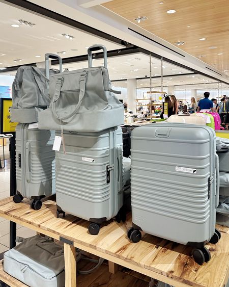I do not need luggage right now, but I really wish I did 😍


#LTKsalealert #LTKxNSale #LTKtravel