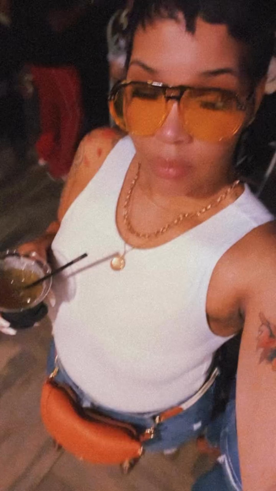 💋
