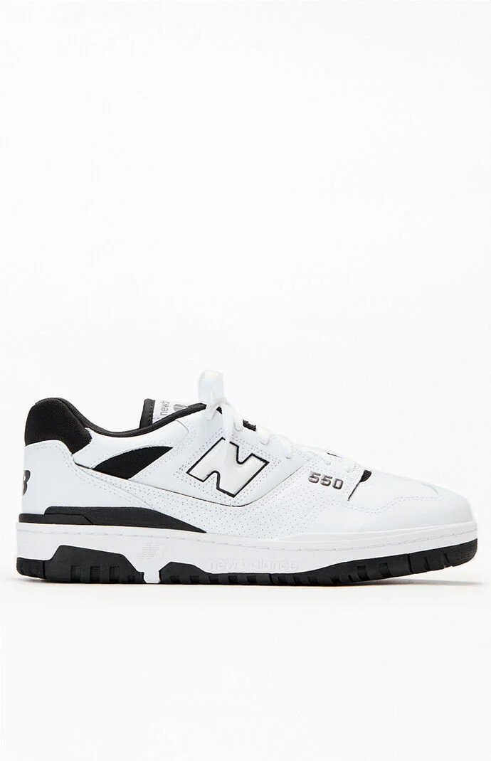 New Balance 550 Shoes in White/Black - Size 7.5 | PacSun