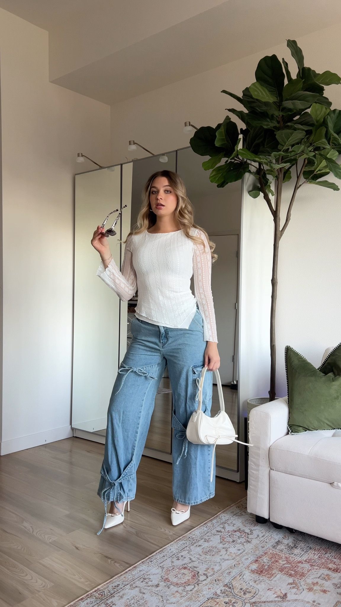 Choose your fav character 👀



#zesica #fashionideas #whitetop #ltk #fashiongram

#LTKSeasonal #LTKStyleTip #LTKPetite