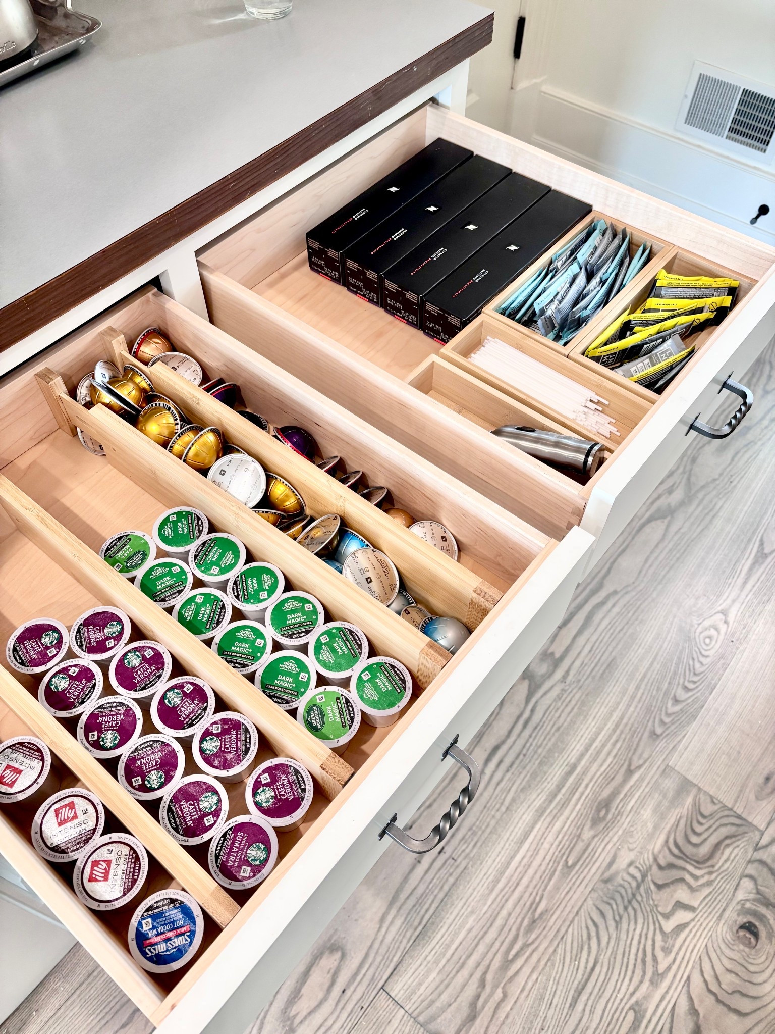 Coffee zone! ☕️

#LTKmorningroutine #LTKdayinmylife #LTKHome