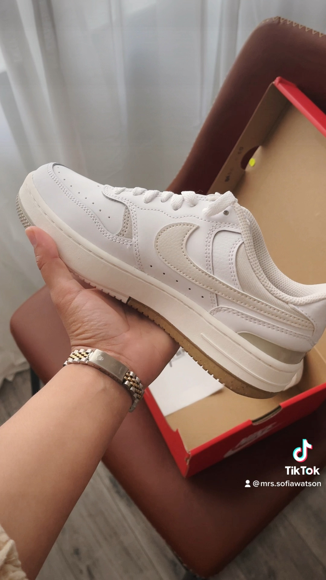 Beige tan brown Nike sneakers , everyday Nike sneakers 

#LTKFind #LTKfit #LTKshoecrush