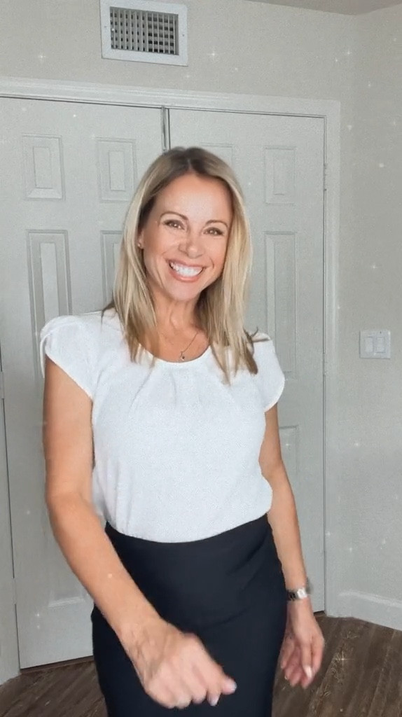 Office Outfit 🤍🖤

#LTKWorkwear #LTKFindsUnder50 #LTKStyleTip