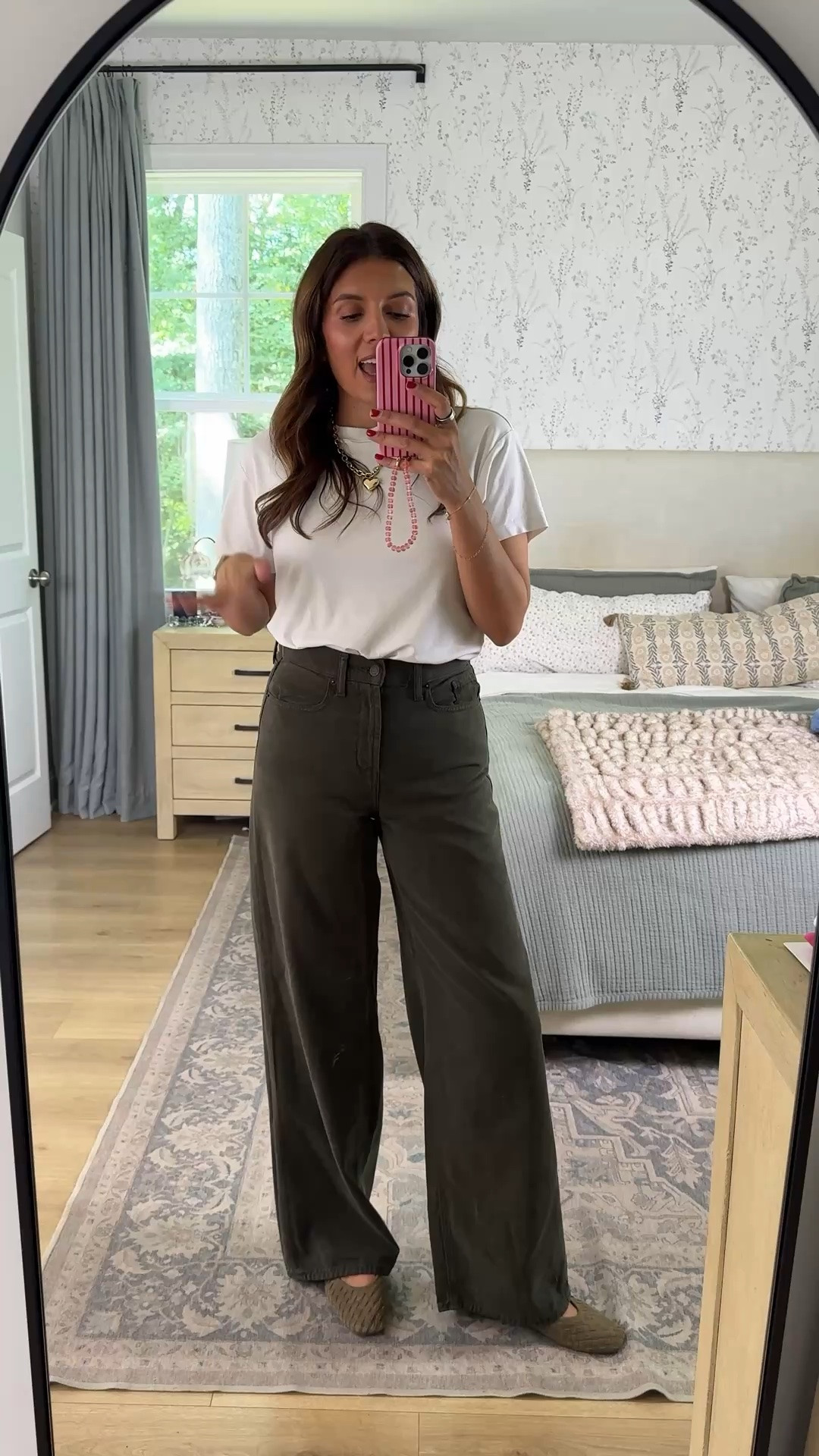 Olive green wide leg jeans!! One of my favorite recent finds! I’m 5’7” in a size 4 tall.

#LTKSaleAlert #LTKOver40 #LTKTall
