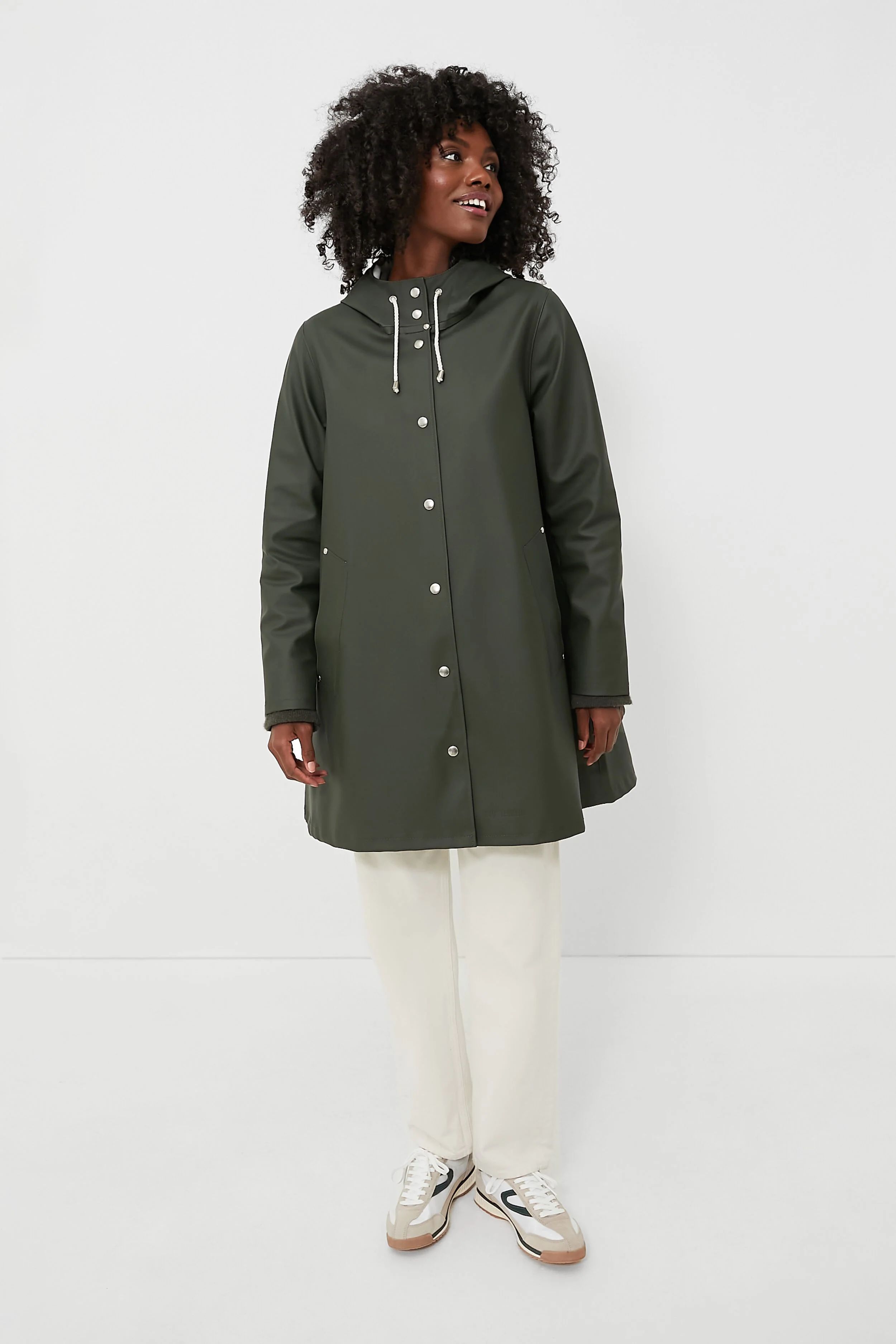 Green Mosebacke Raincoat | Tuckernuck (US)