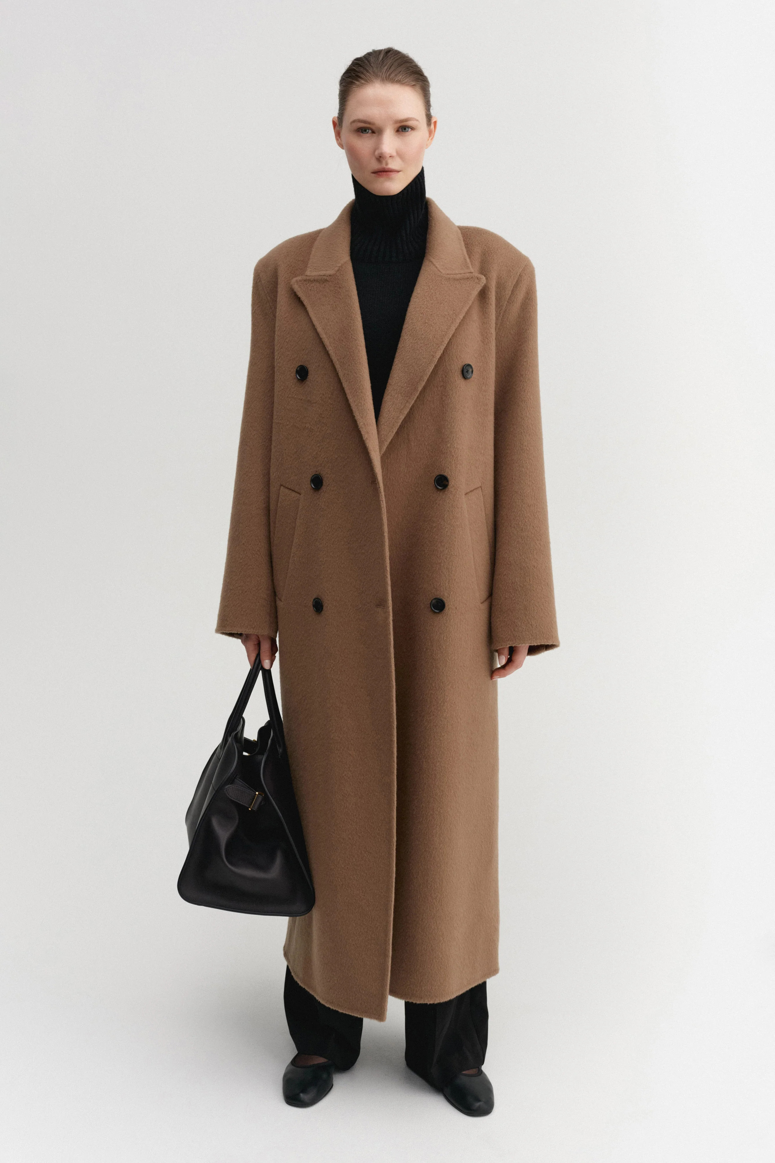 Deja Doublé Coat, tan | Almada Label