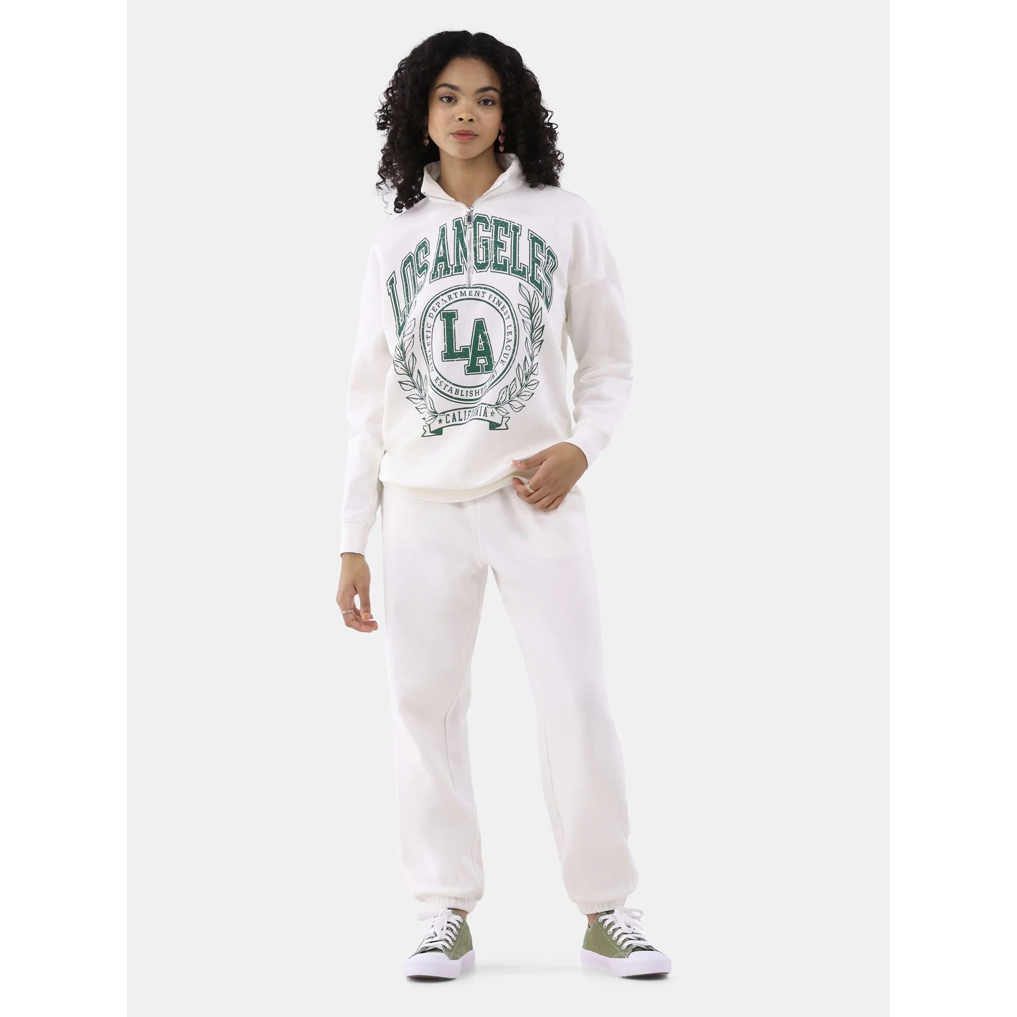 No Boundaries Quarter Zip Graphic Sweatshirt, Women’s and Women’s Plus | Walmart (US)