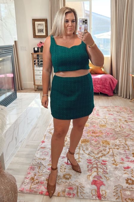 curvy green tweed look for fall! wearing size xxl in top and size xl in skort {could have taken the large} 

#LTKcurves #LTKunder100 #LTKSeasonal