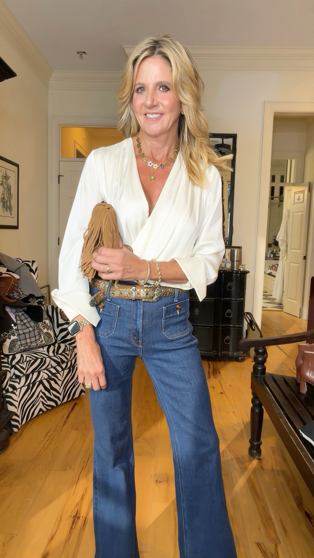 My date night OOTN! This top is THE perfect date night top. And the name of the blouse is “The Date Blouse”. 

Because it’s so feminine, I added a cool belt and jeans, plus fringe. I like making my outfits edgy!

I’m in XS in the blouse, 25 in the jeans, S in the belt.

Use my code TRACEY15 for 15% off the jewelry!

@Favorite Daughter

#LTKgrwm #LTKOver40 #LTKootd