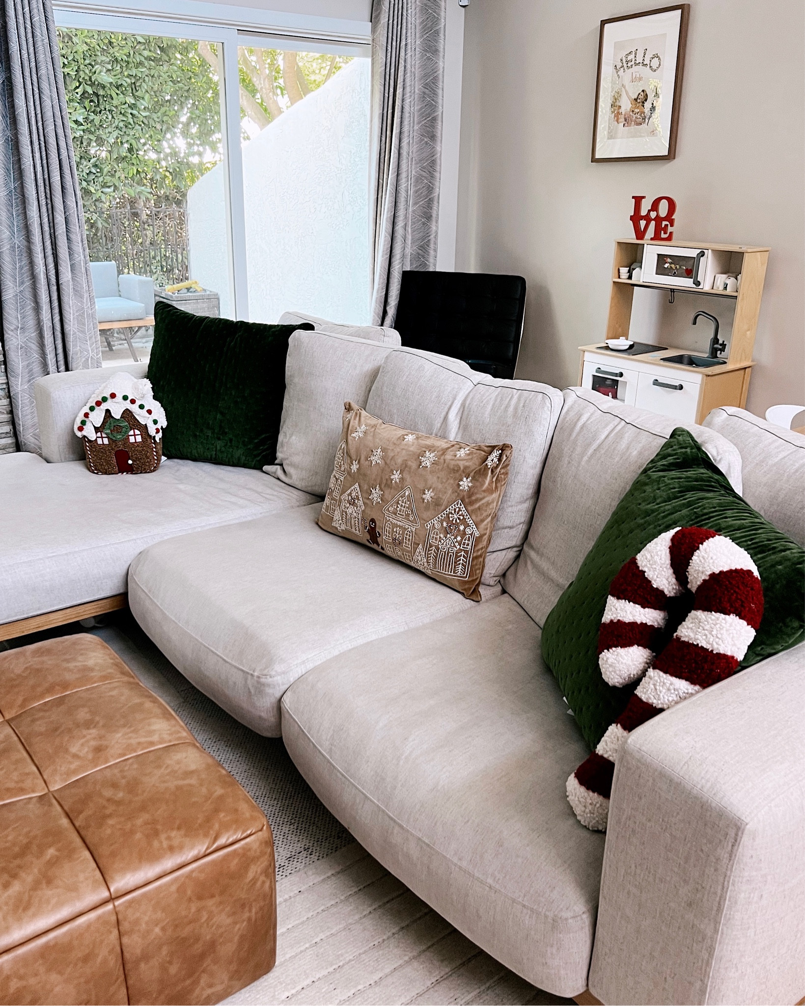 My gingerbread house, embroidered village and candy cane pillow are all on sale! Holiday home decor, holiday pillows, Christmas decorations 


#LTKCyberWeek #LTKhome #LTKHoliday