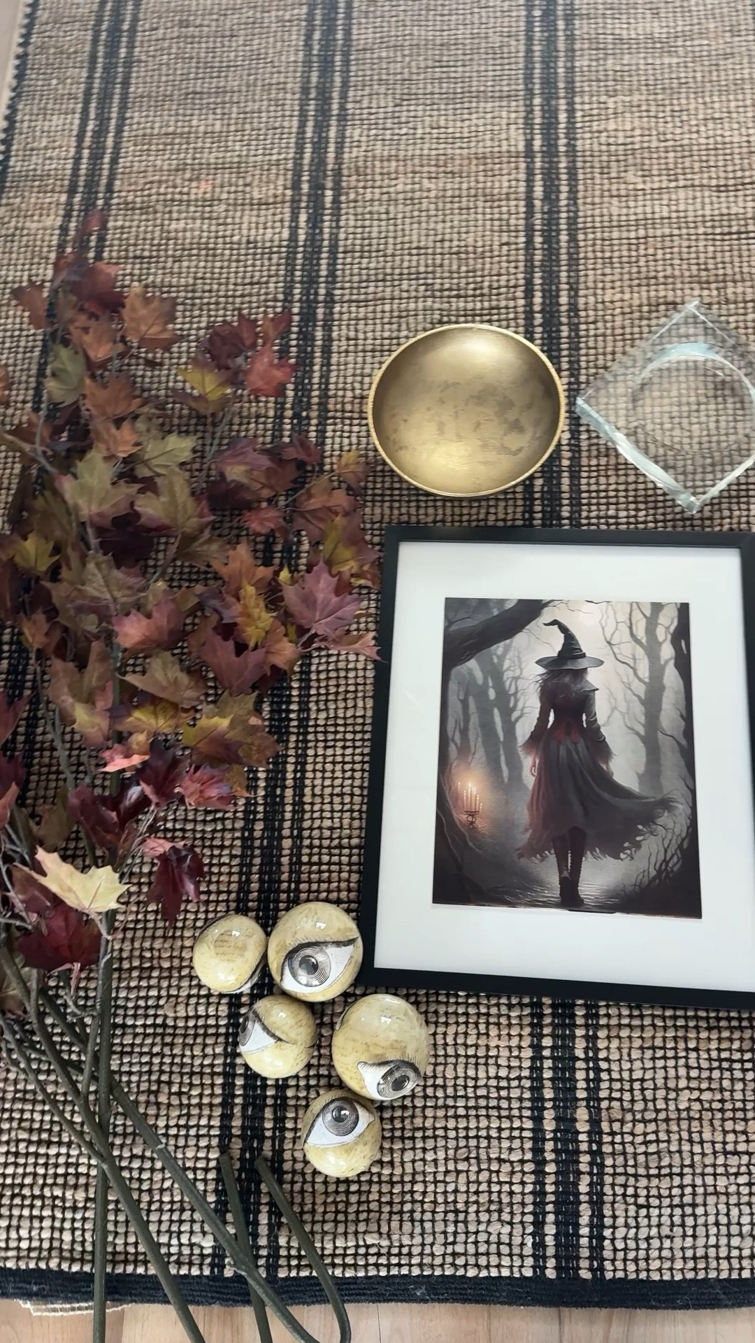 What I’m using to style my entryway for Halloween! 

#LTKHalloween #LTKSeasonal #LTKVideo