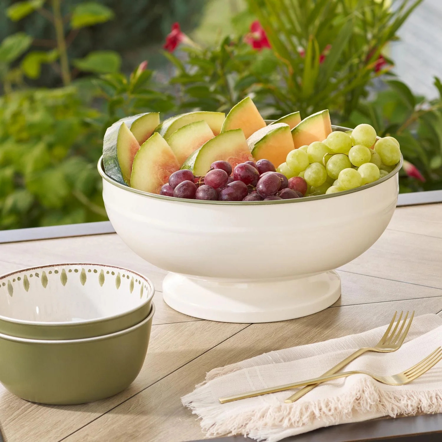 Better Homes & Gardens 2 Tone Color Round Serving Bowl, 11.73 in DIA, Serving Footed bowl - Walma... | Walmart (CA)