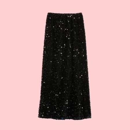 This black sequin skirt is gorgeous in person! Currently on sale for 35% off! I bought a tall because the regular was too short. 

#LTKSeasonal #LTKHoliday #LTKsalealert