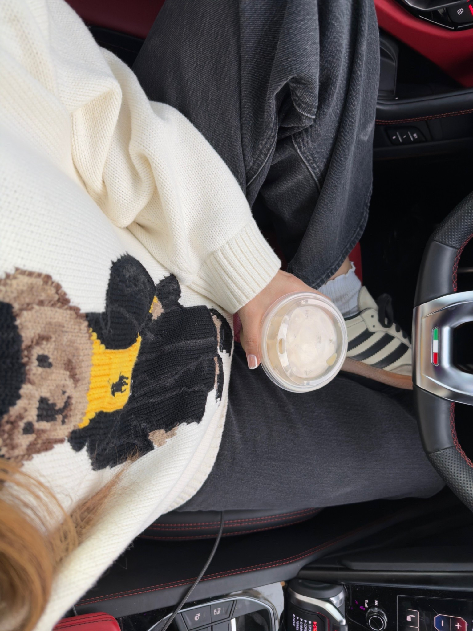 My fav fall sweater 🤩#LTKStyleTip 

#LTKSeasonal #LTKGiftGuide