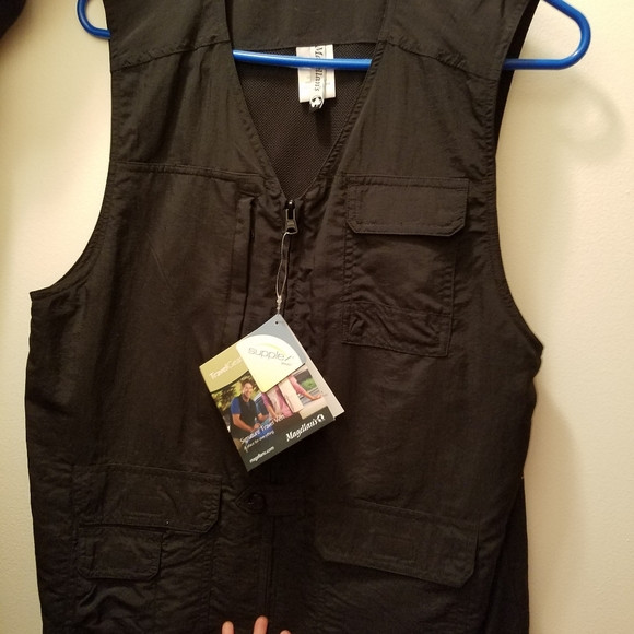 Travel Vest | Poshmark