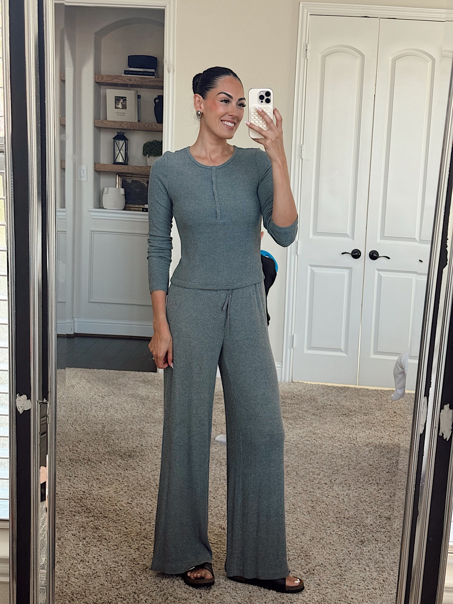 Small top
Xs bottoms 