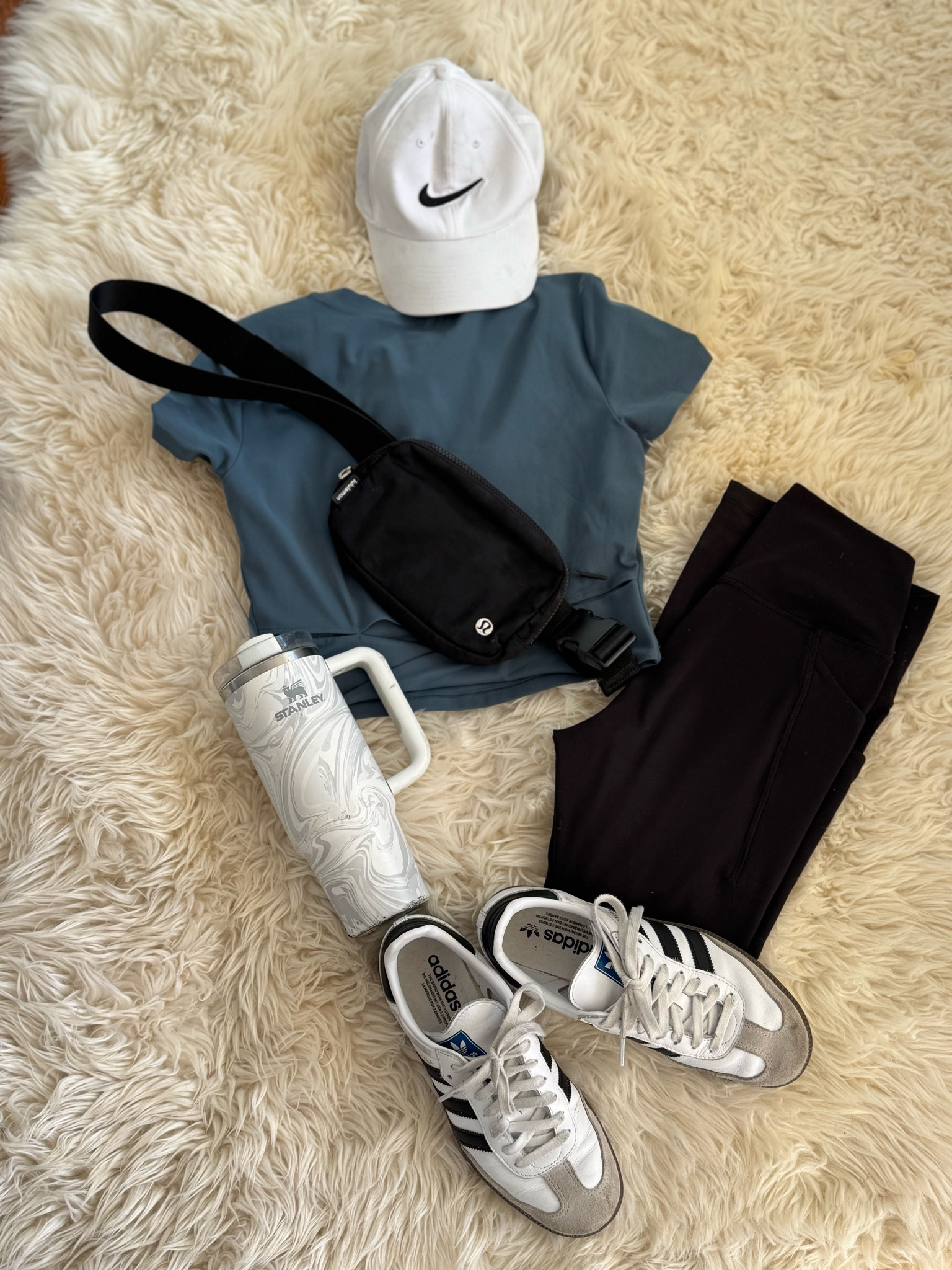 Cute Workout Outfit 

#workout #gymfit #lululemon #stanley #workoutfut

#LTKActive #LTKOver40