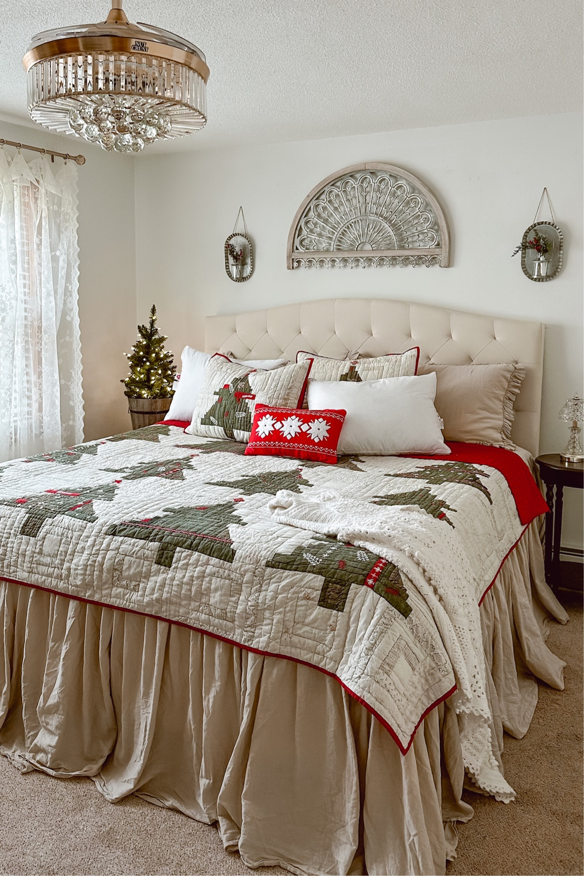 Cozy Christmas bedroom. Holiday bedding 

#LTKGiftGuide #LTKHoliday #LTKSeasonal