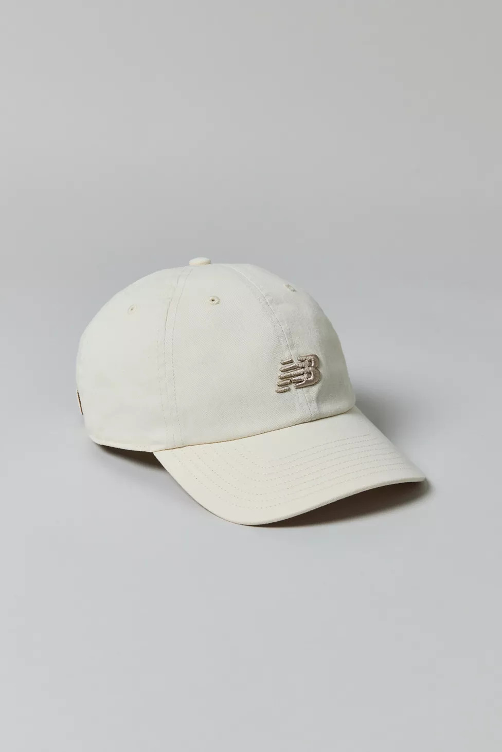 New Balance X '47 Brand Logo Clean Up Hat | Urban Outfitters (US and RoW)