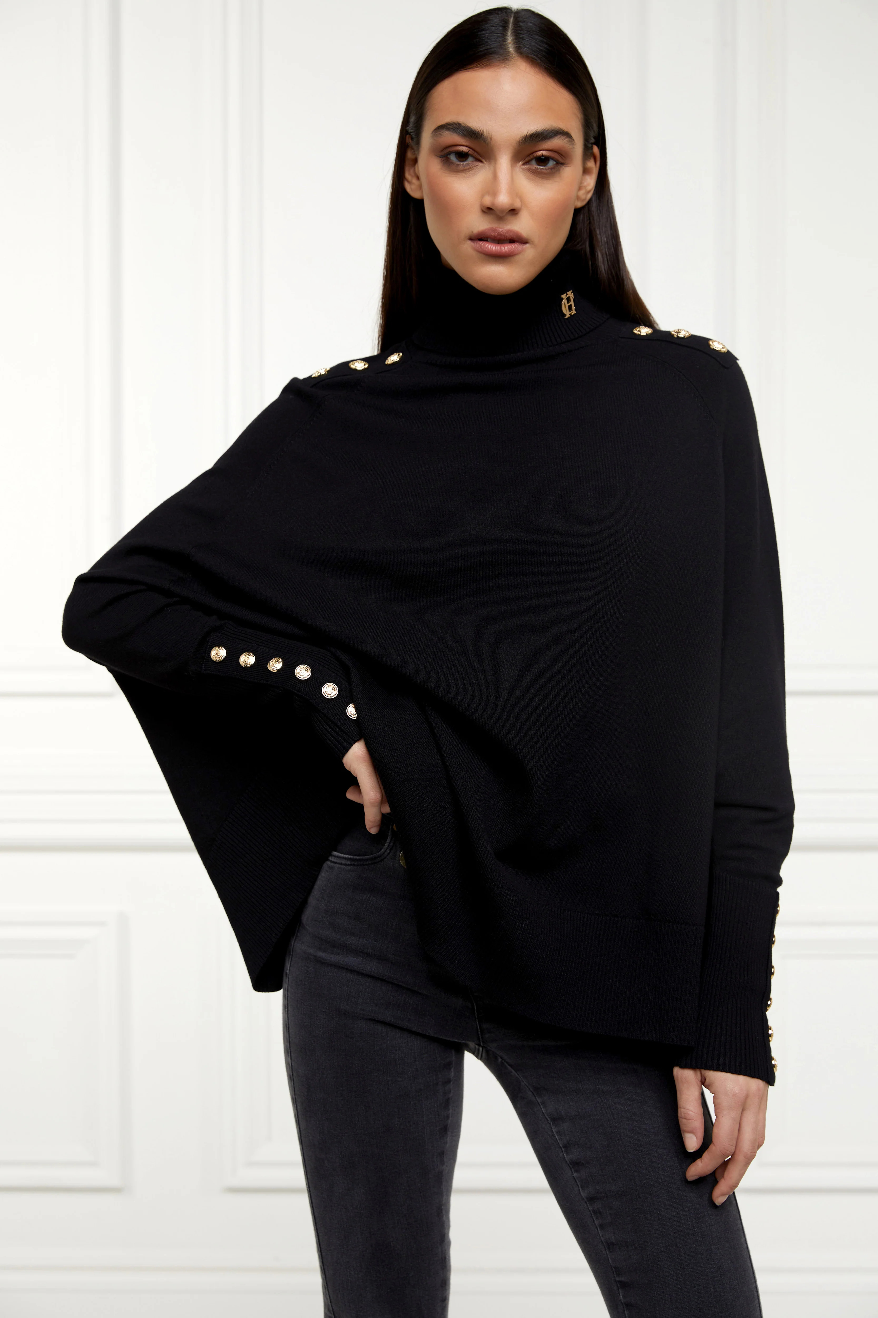 Queensbury Cape Knit (Black) | Holland Cooper