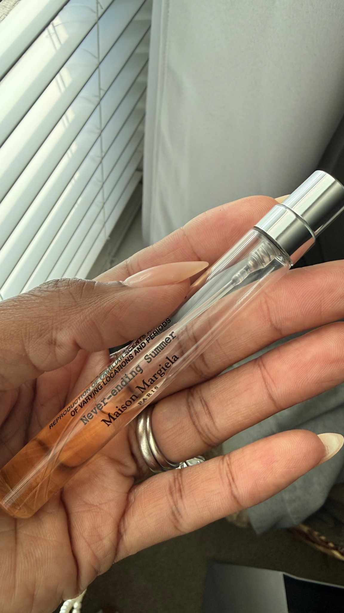 Fragrance of the day: Replica Never-Ending Summer ☀️

This one opens with citrus  that feels like an Italian spritz in the sun, then eases into airy tea with a touch of soft spice. The dry down is all warm woods…smooth, and lingers quietly.

#FragranceOfTheDay #ReplicaFragrance #SummerScents #LTKBeauty

#LTKBeauty #LTKgrwm #LTKselfcare