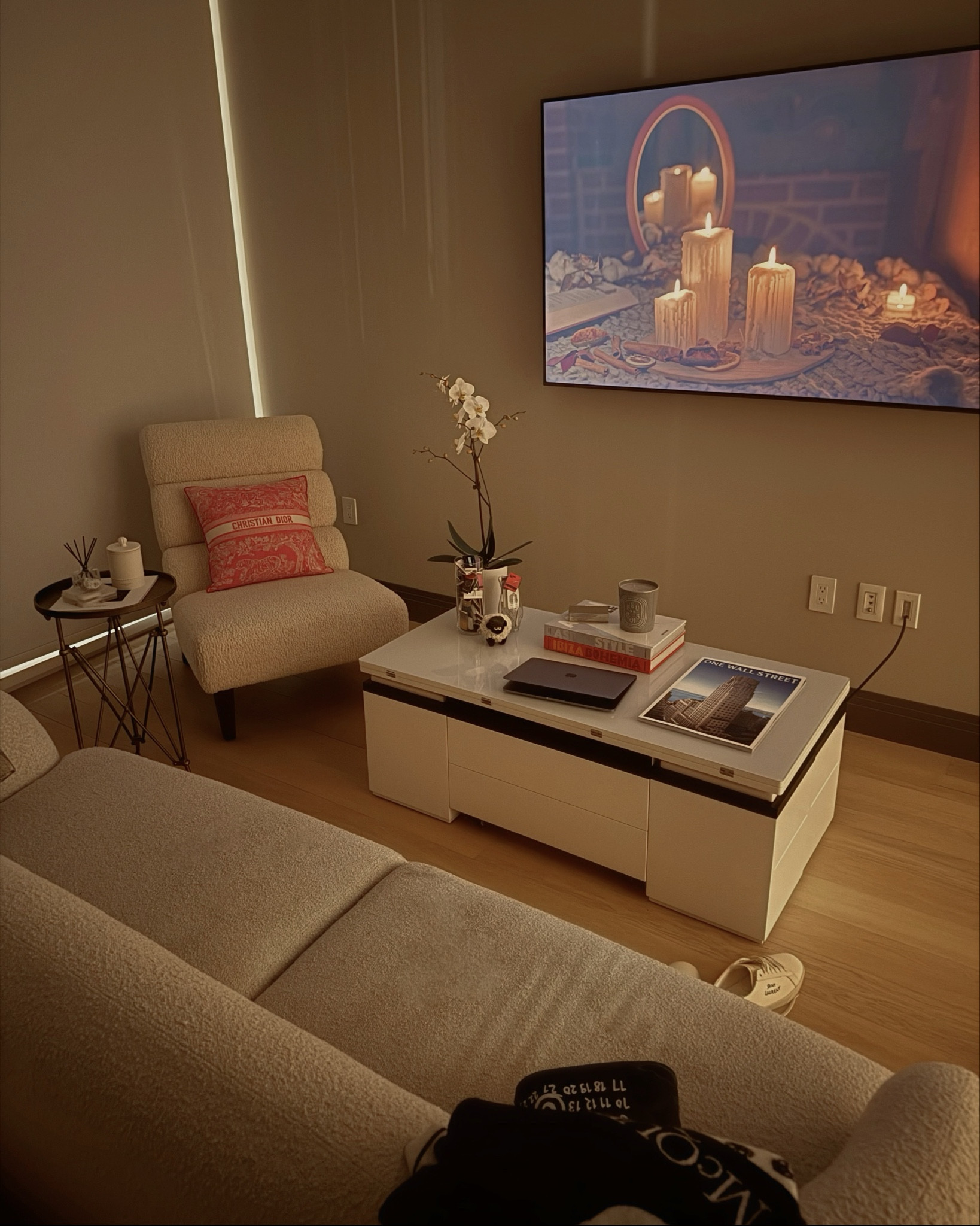 Home sweet home ☺️🕯️
There’s nothing better than calm cozy peaceful vibes around you and for me my home is my safe space! 

#LTKSaleAlert #LTKselfcare #LTKHome