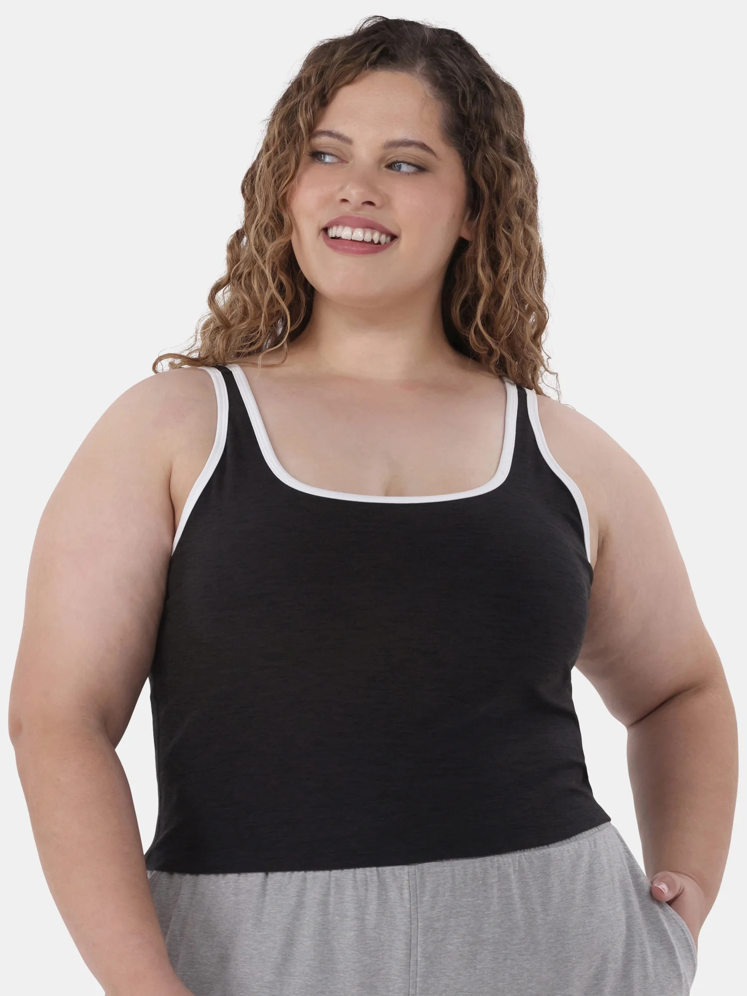 Athletic Works Women's and Women's Plus ButterCore Tipped Tank Bra, Sizes XS-4X | Walmart (US)