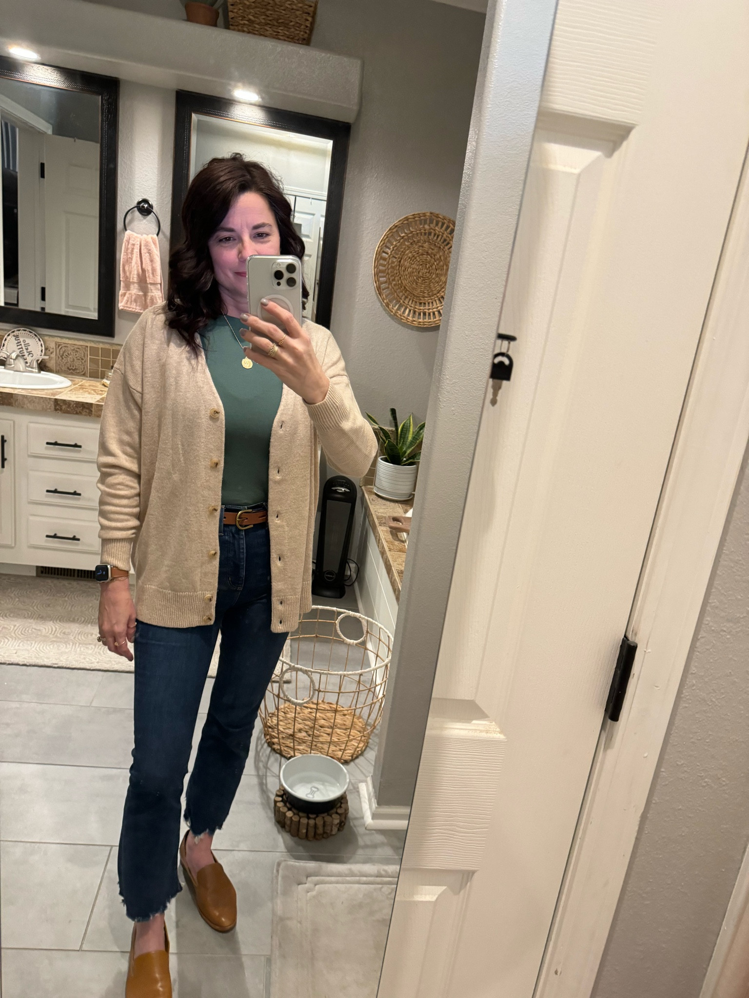 Madewell is having a 20% off sale!!!!!  In app exclusive only!!!  Shop my direct link for exclusive sale!!!

#LTKsalealert #LTKstyletip #LTKxMadewell