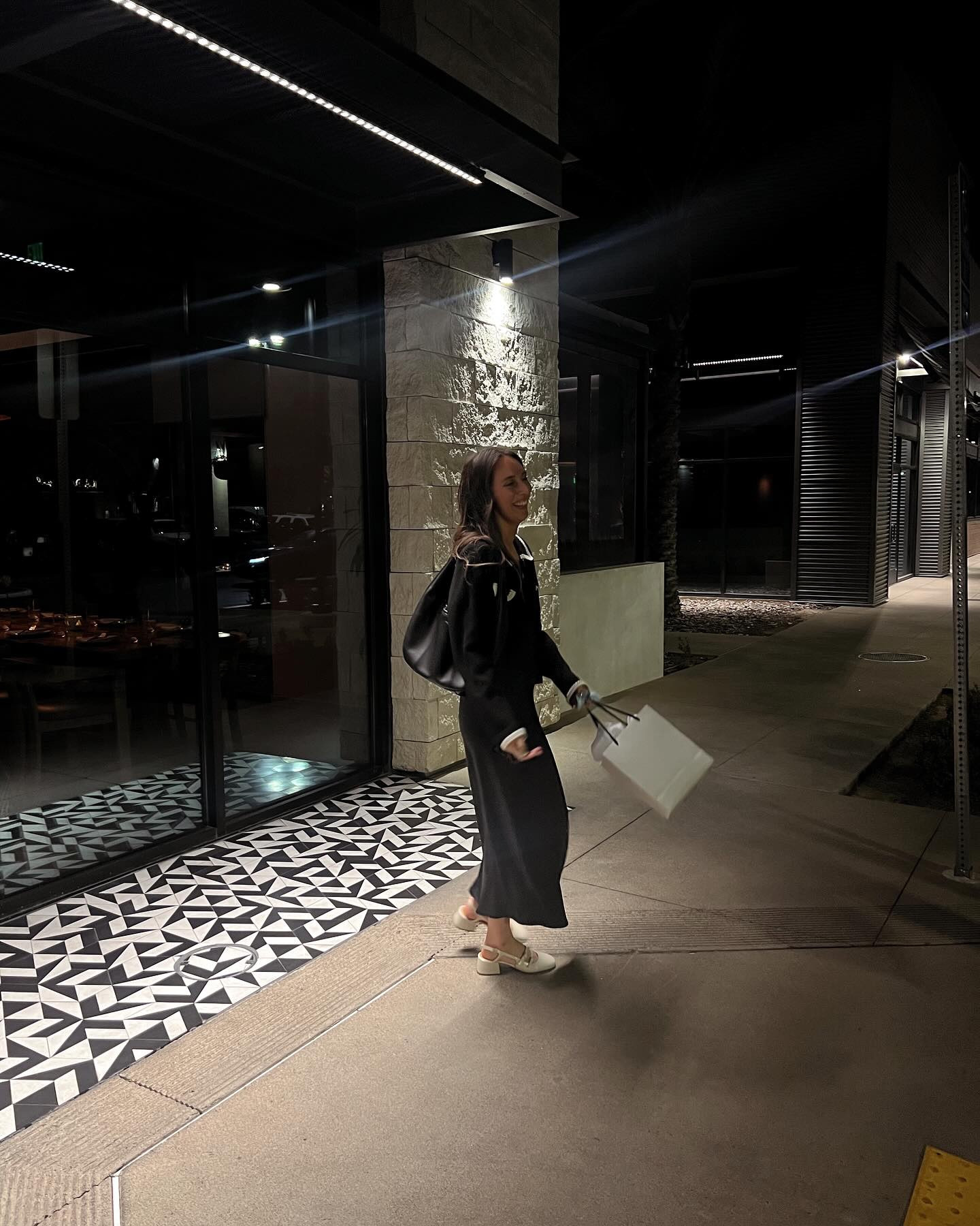 february sweetness ❣️ girls night out, mornings with Hayes cuddles + the girls learning chess & ballet