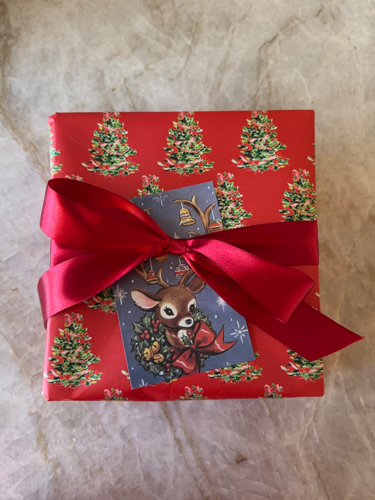 Wrapping paper for Christmas!! I always buy from this same girl on Etsy she makes the most vibrant amazing paper! 


#LTKHoliday #LTKGiftGuide