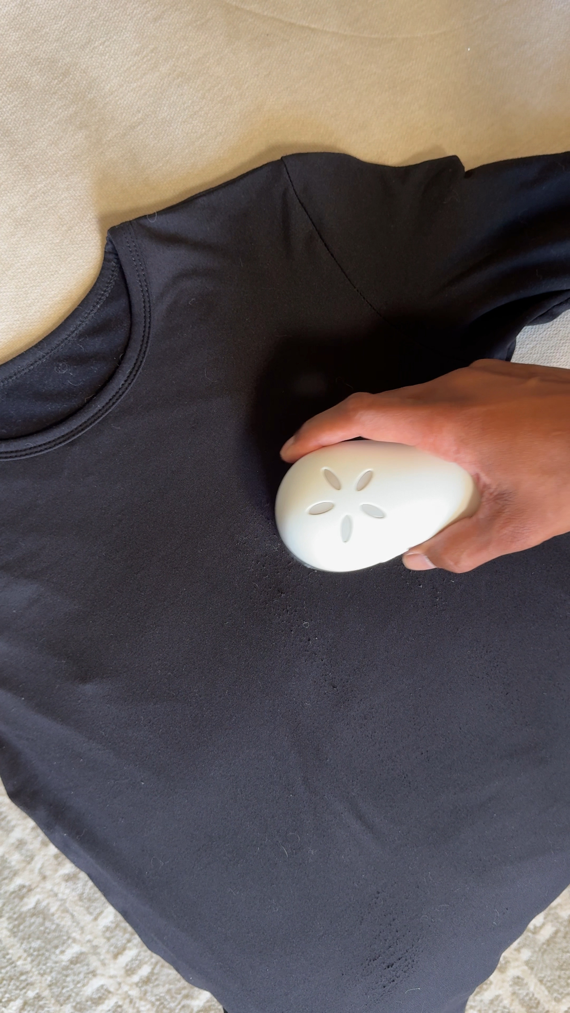 No more linty sweaters👏🏼😋

#LTKGiftGuide #LTKHoliday #LTKCyberWeek