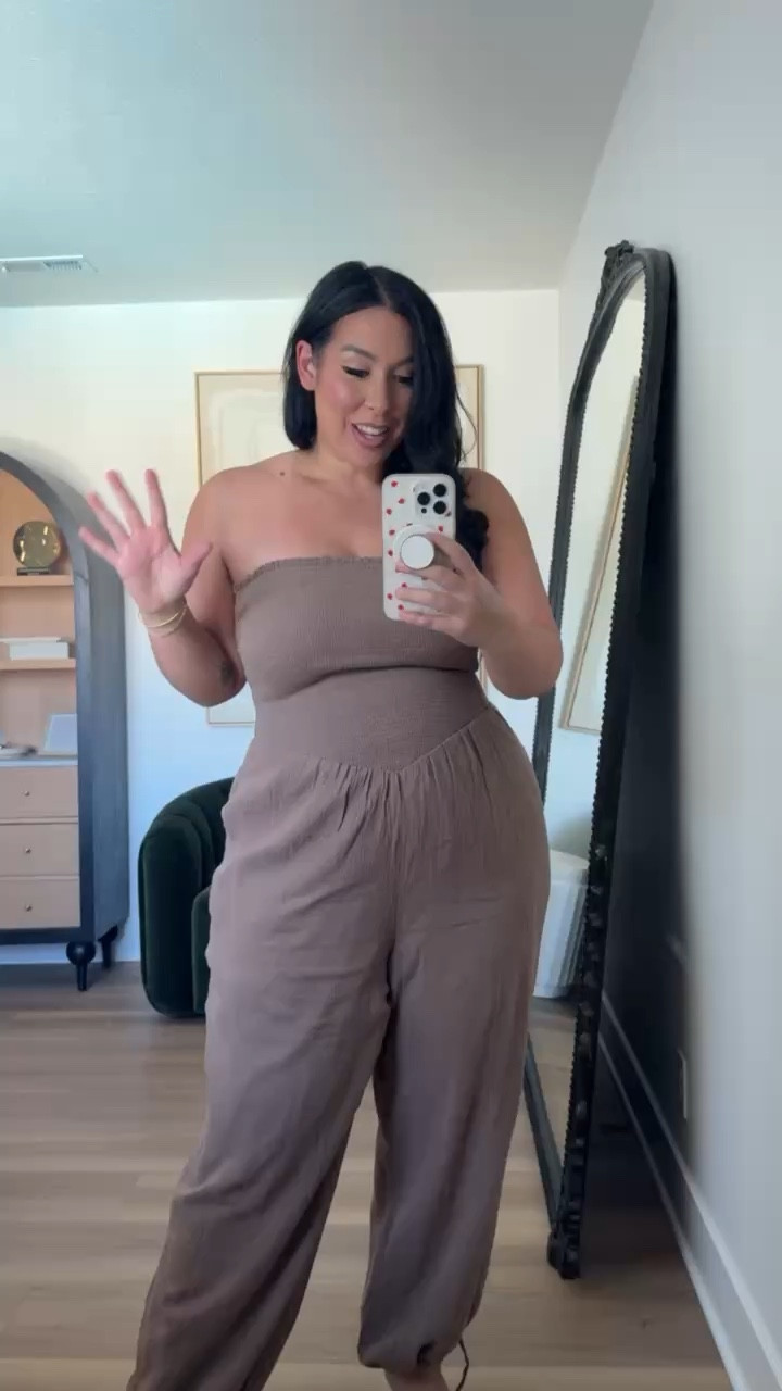 Midsize Abercrombie outfit!
-
-
-
Summer style, midsize style, midsize fashion, summer dress, summer outfit

#LTKootd #LTKSeasonal #LTKMidsize