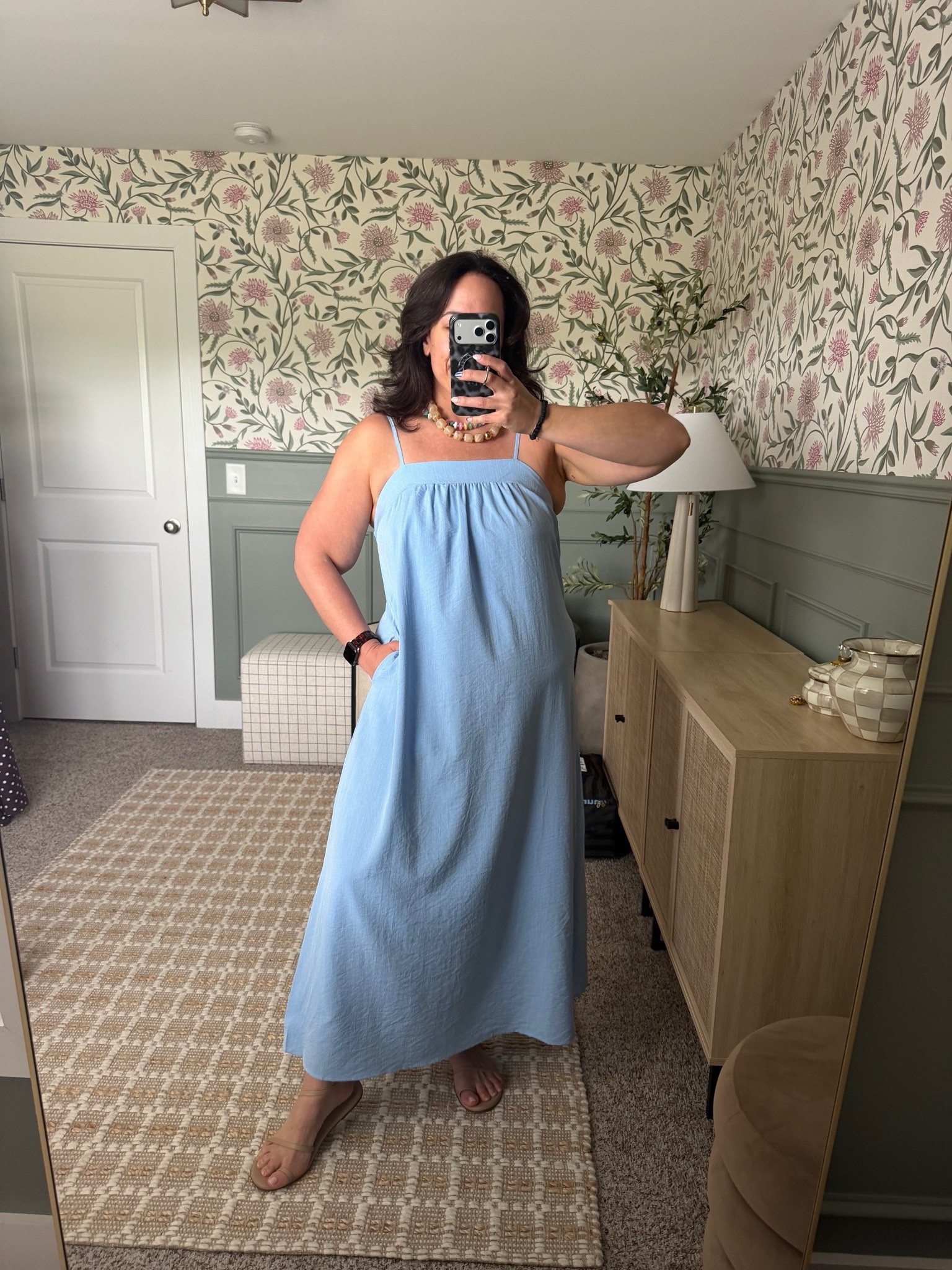 Lovvvviiinnng this flowy maxi dress! It’s perfect to throw on and go this summer 👏🏻✨💙

#LTKootd #LTKMidsize #LTKBeauty