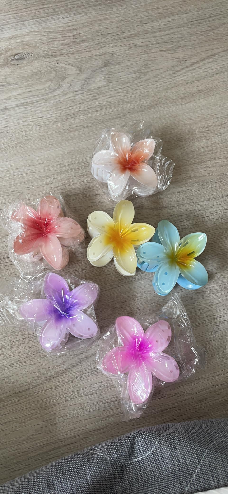 WUBAYI 6 Pcs Flower Hair Clip, Nonslip Flower Claw Clips Strong Hold Hawaiian Claw Clip for Mediu... | Amazon (UK)