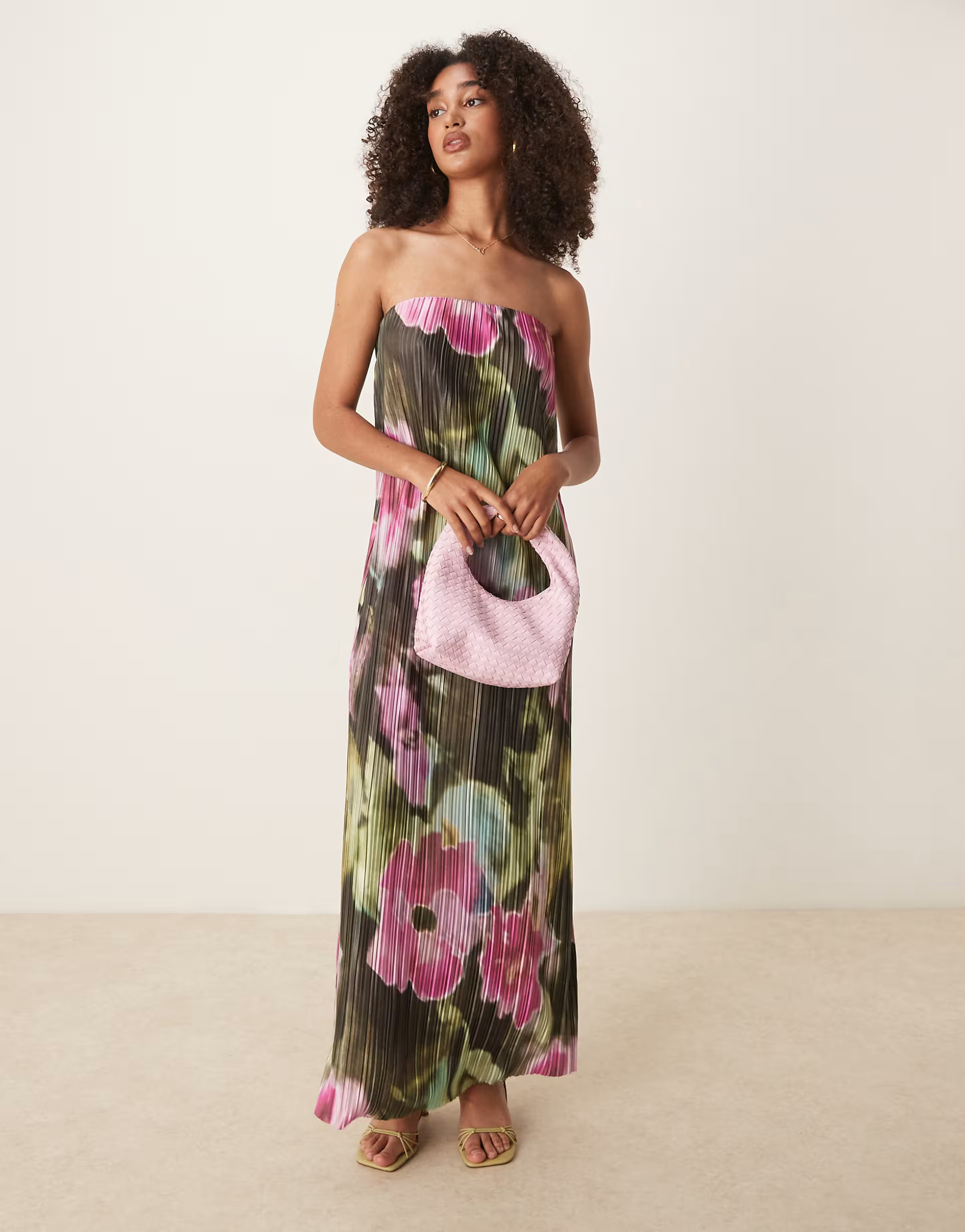 ASOS DESIGN plisse bandeau maxi dress in smudge floral | ASOS (Global)
