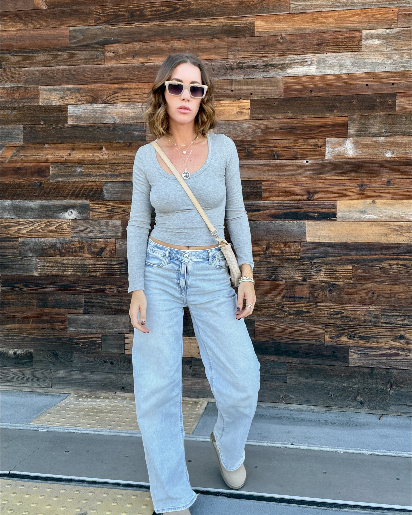 OOTD: everyday mom style ✔️ 
• baggy jeans
• essential top (pick your color!) 
• clogs… the fall shoe 🍂 

Selena Suede Crossbody 
IG: @prettysimplecollection 
Use Code: HEATHERMOORE 

#LTKShoeCrush #LTKStyleTip #LTKFindsUnder100