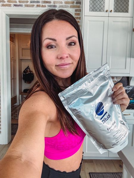 @ritual Vanilla plant based protein with 20g protein per serving! Tastes good and does not hurt my tummy! Gluten free, non- GMO, complete amino acid profile, third party tested. 

Use my code: REMINGTON25 for 25% off your entire order! 

I get the essential protein daily shake 18+, but there is a blend for ages 50+ adults, and pregnant/postpartum as well. 
#ritualpartner 

#LTKfitness #LTKsalealert
