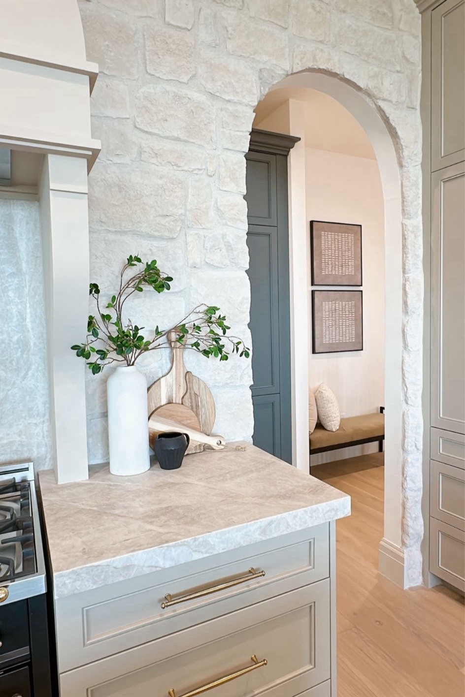 Kitchen styling 

#LTKhome #LTKfindsunder100 #LTKstyletip