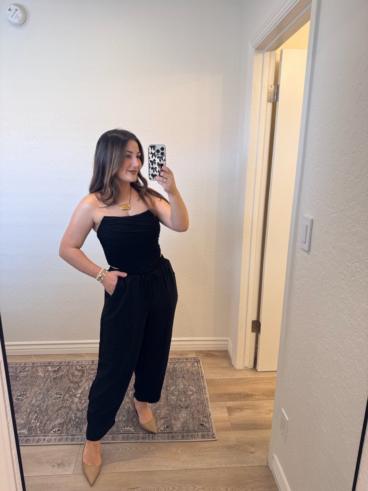 Petite friendly pants from Amazon!

Styled for date night! 

Top size 6-8
Petite friendly pants size medium

5'0" 140lbs 

#LTKPetite #LTKFindsUnder50 #LTKStyleTip