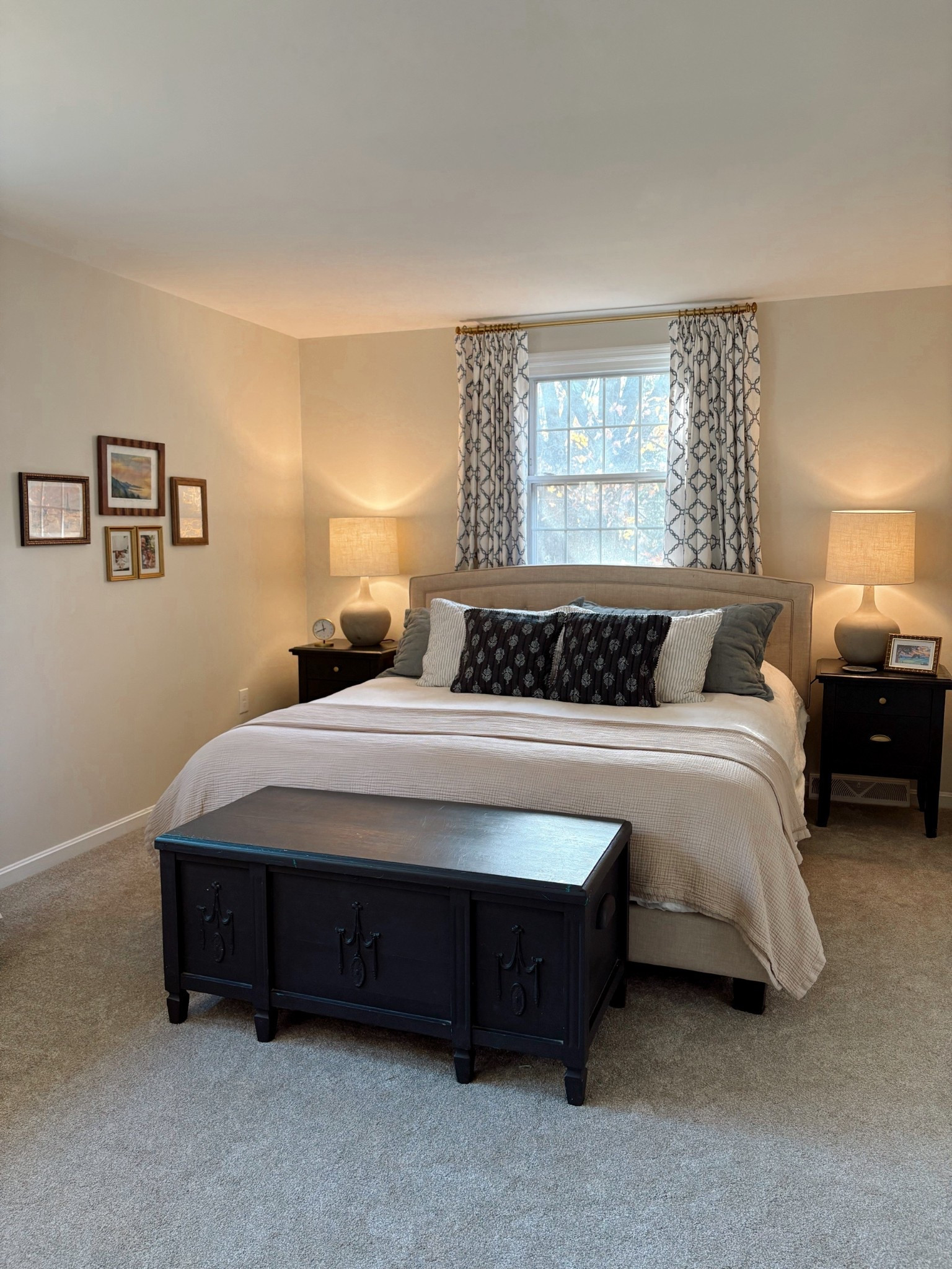 The coziest time of the year just got cozier with my new curtains from TWO PAGES! The quality is visible 🤎 



#LTKHoliday #LTKdayinmylife #LTKHome