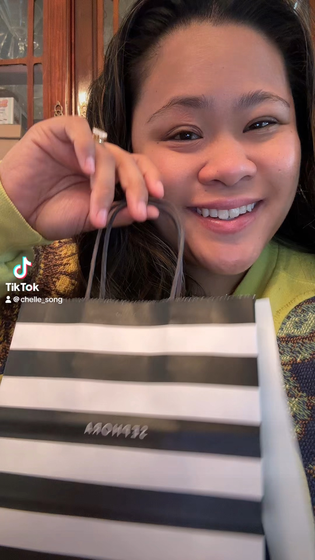 obsessed with Dior Addict Lip Glow Oil 👄

#LTKBeauty #LTKFindsUnder50 #LTKBacktoSchool