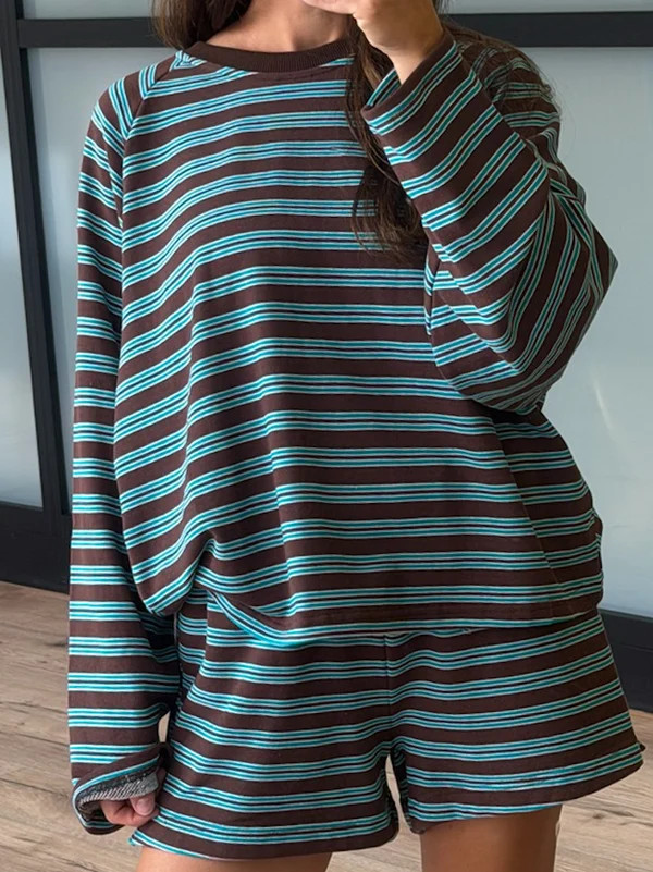 Perfectly Aligned Raglan Pullover | Cocoa Teal | Shop Talulah