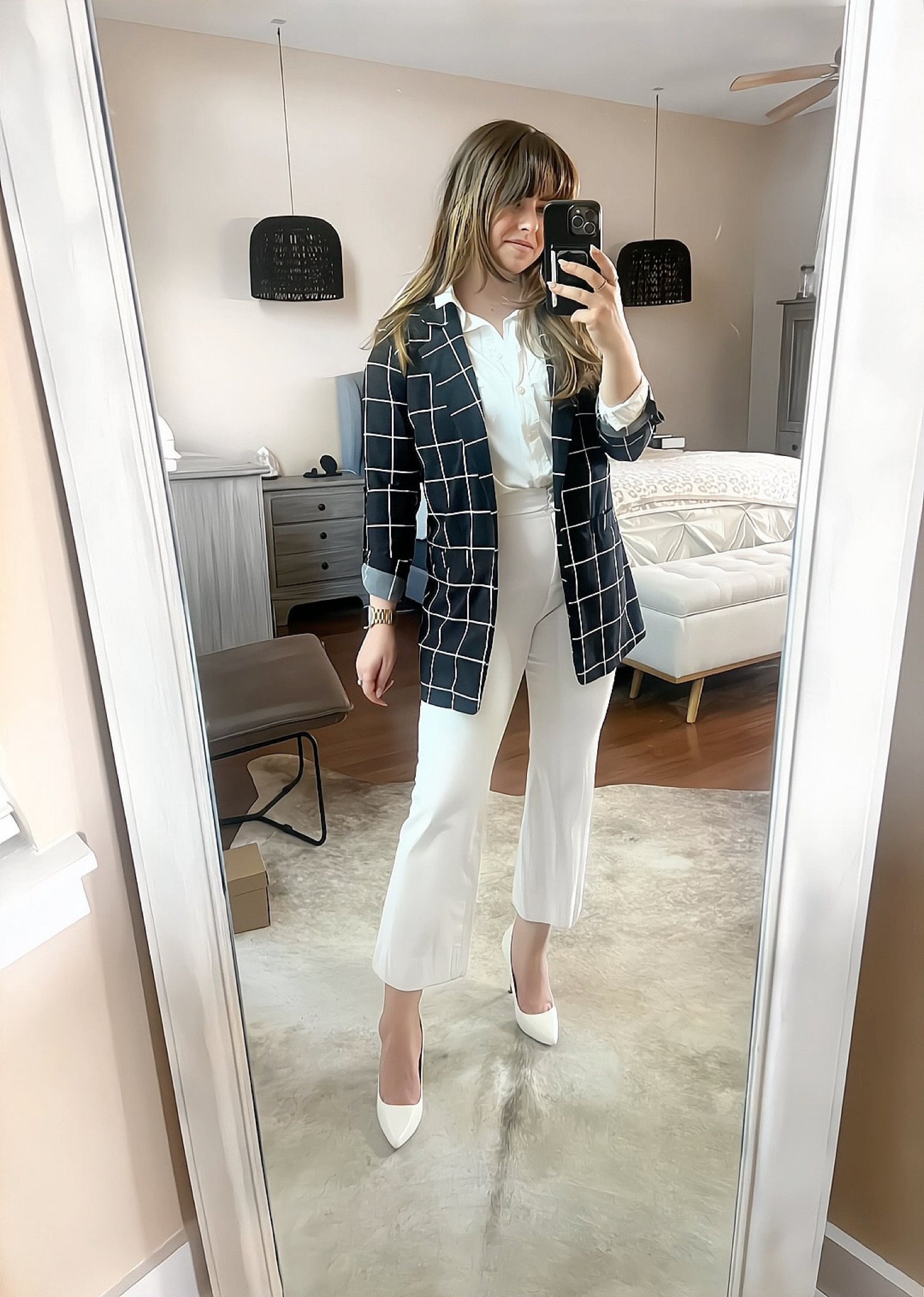 Top: small 
Blazer: small 
Pants: 4 
Shoes: TTS 

#corporate #business #petite #officechic #petitechic #springworkwear #workwear #amazon 

#LTKstyletip #LTKworkwear #LTKunder50