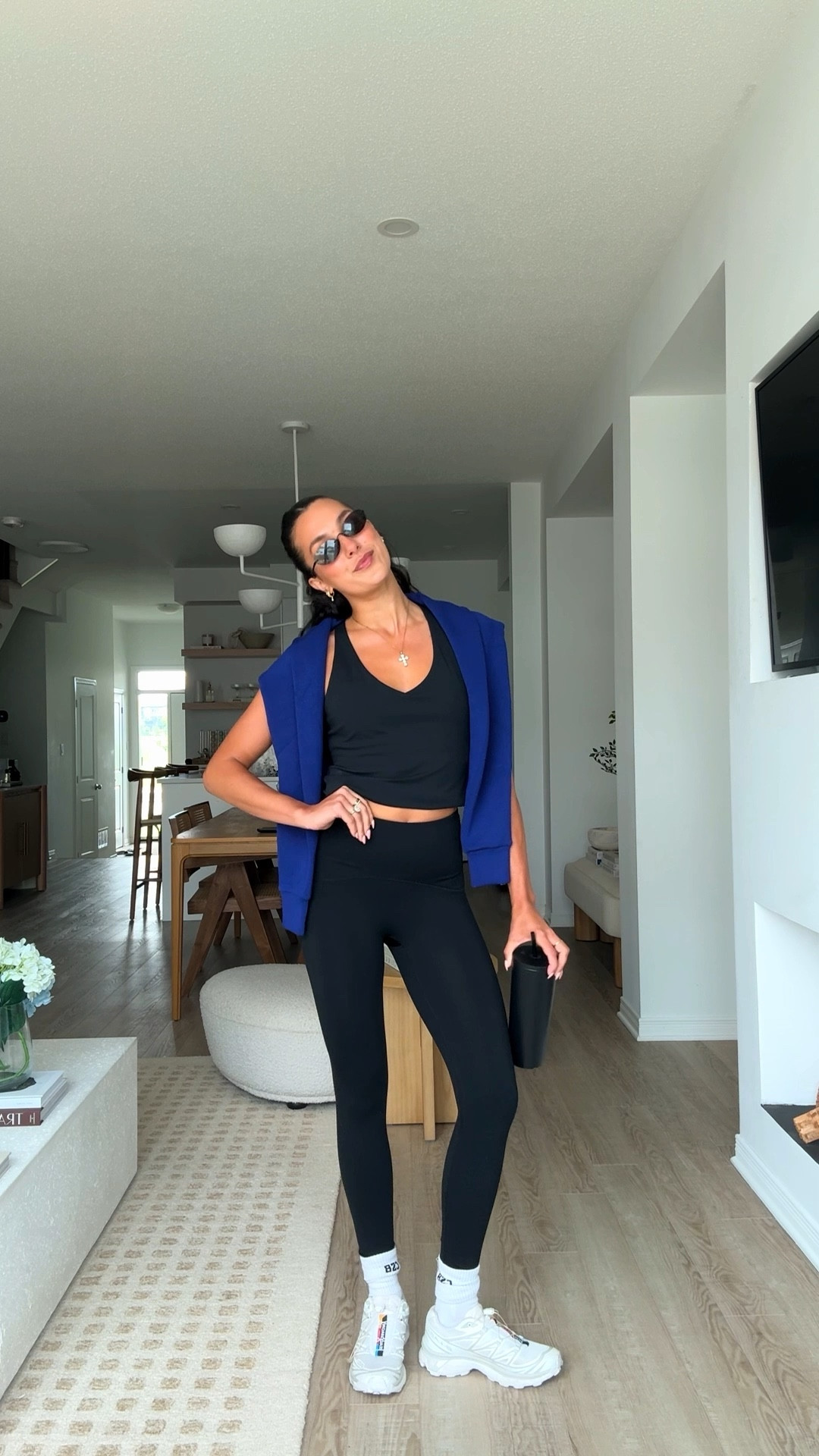 my fav hot girl walks fits from @spanx #spanxpartner 