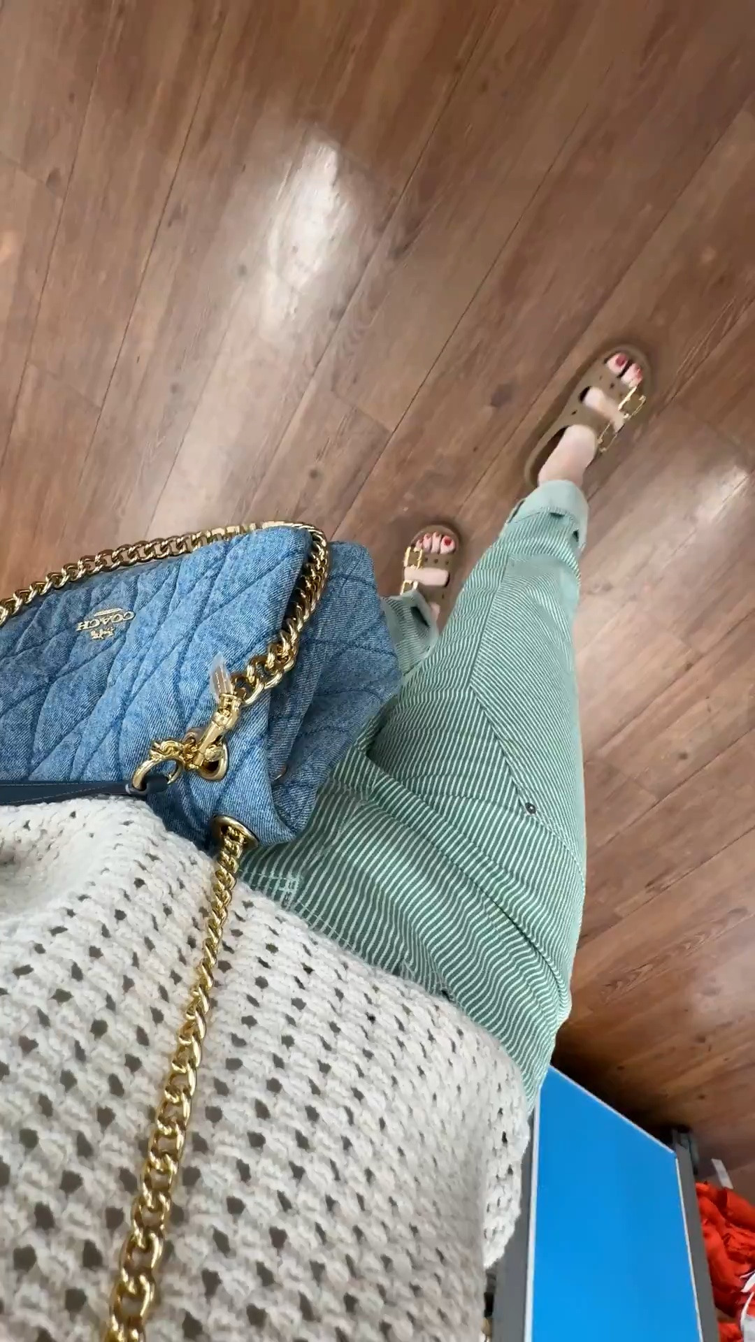 Walmart outfit

#LTKootd #LTKmomlife